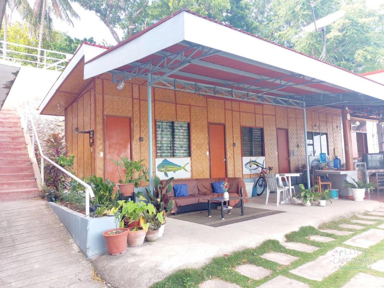 Angler'S Hub & Resort Oslob Exterior photo